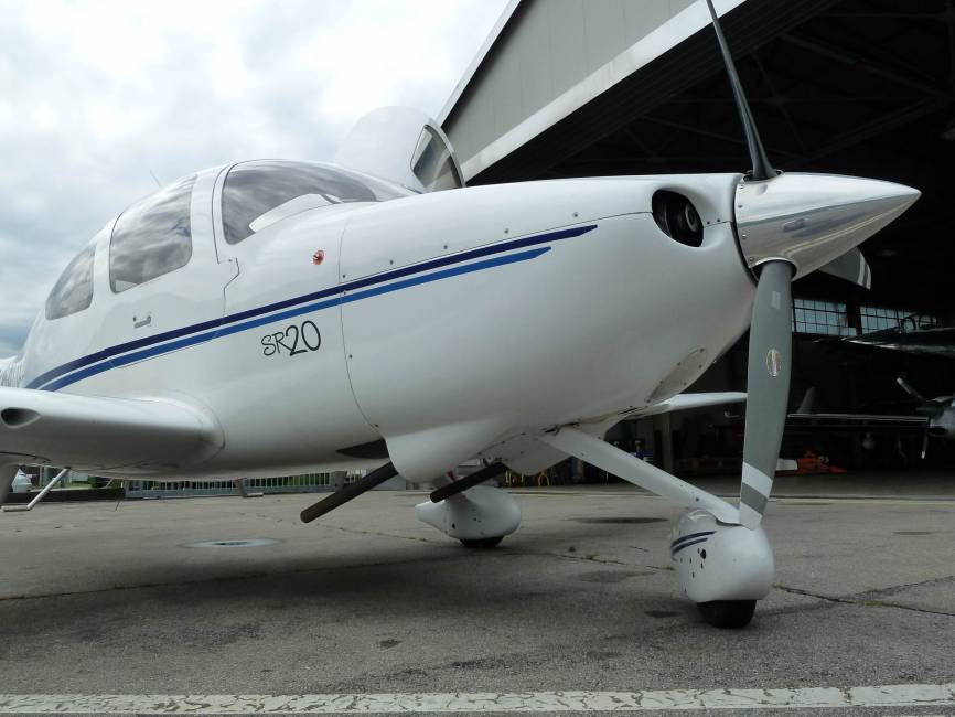 cirrus sr20 price