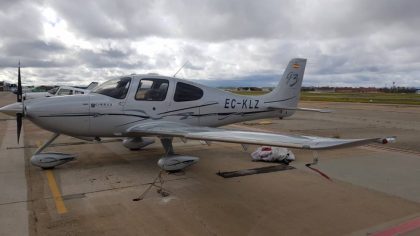 Airplane-for-sale-Cirrus-SR22