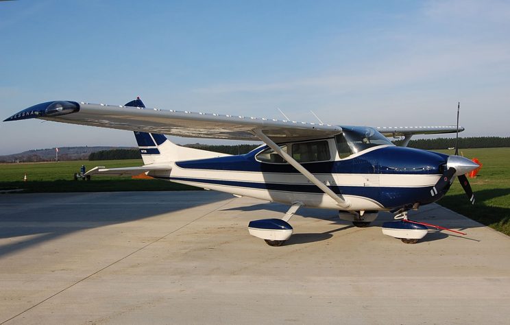 Airplane-for-sale-Cessna-C182