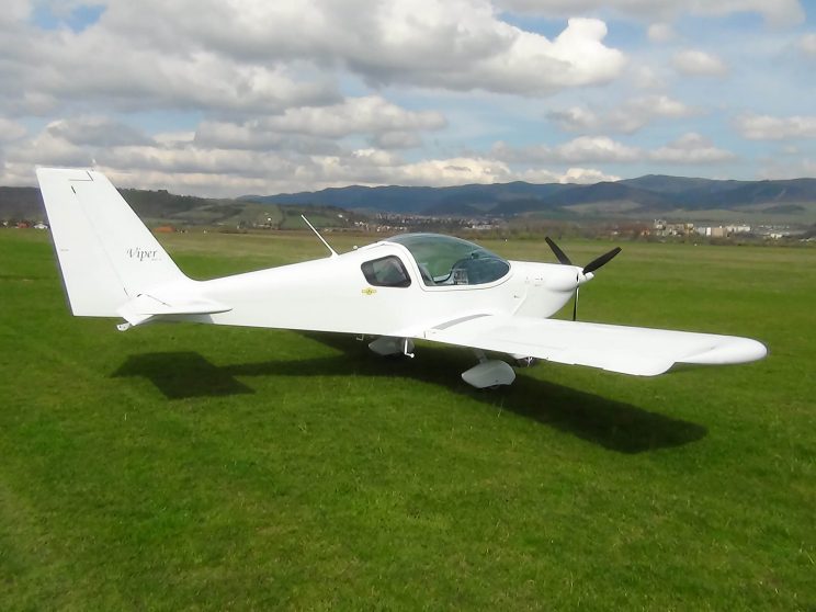 Airplane-for-sale-TomarkAero-Viper-SD4