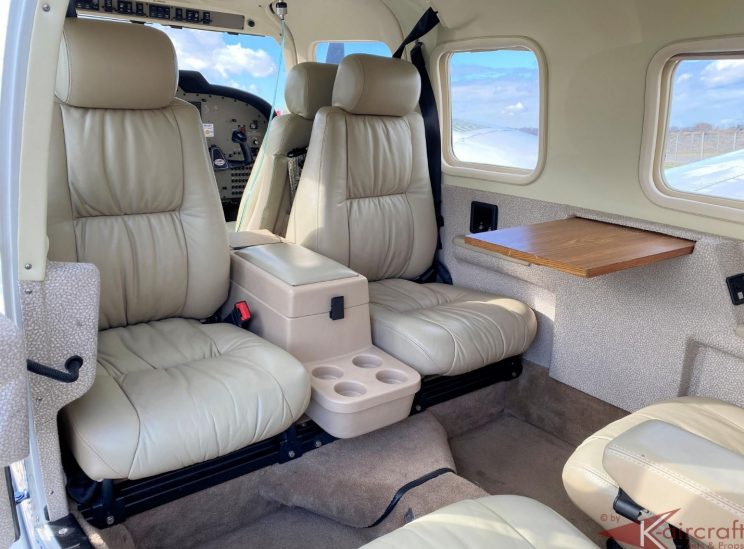 Aircraft-for-sale-Piper-PA-34-220T-Seneca-V