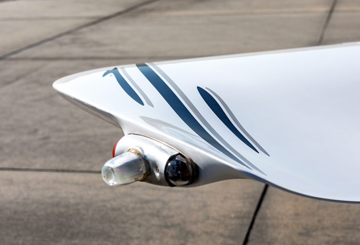 Plane-sales-Cirrus-SR22
