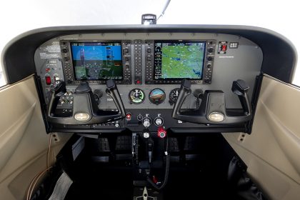 Plane-sales-Cessna-172SP-Skyhawk
