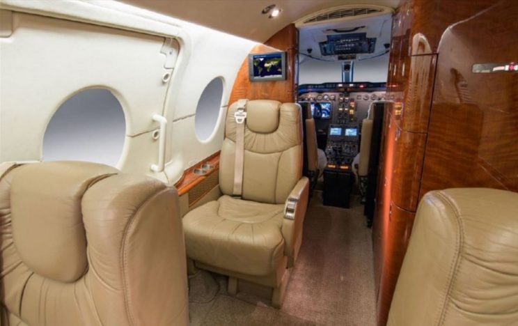 Jet-for-sale-Hawker-400XP