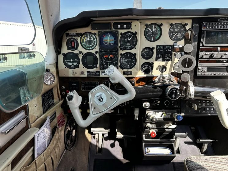 Aircraft-For-Sale-Beechcraft-Bonanza-V35B