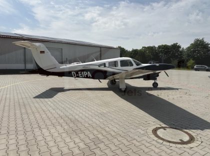 Airplane-for-sale-Piper-PA-28RT