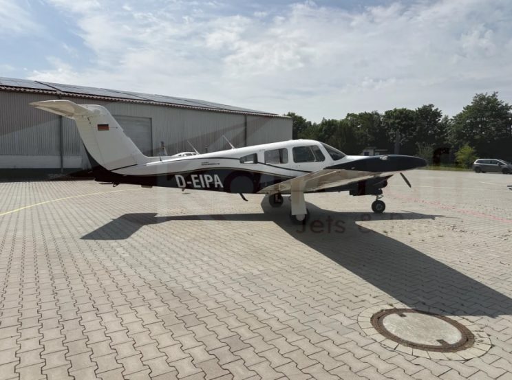 Airplane-for-sale-Piper-PA-28RT