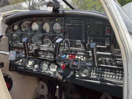 Airplane-for-sale-Piper-PA-28RT
