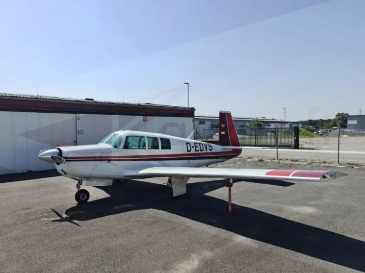 Aircraft-for-sale-Mooney-M20F