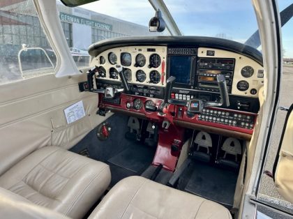 Airplane-for-sale-Piper-PA-28-181-Archer