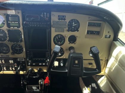 Airplane-for-sale-Cessna-210N