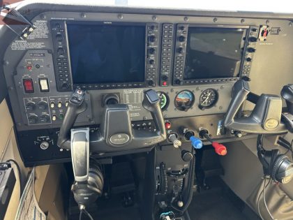 Airplane for sale Cessna 182T Skylane