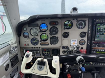 Plane-for-sale-Beechcraft-Bonanza-F33A